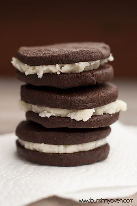 Homemade Oreos - Made this weekend for family get-to-gether.  Great cookies, and fat/calorie free! Gluten Free Ice Cream Sandwich, Gluten Free Oreos, Homemade Oreo Cookies, Homemade Oreos, Chocolate Wafer Cookies, Gluten Free Ice Cream, Cookie Sandwich, Whoopie Pie, Chocolate Sandwich