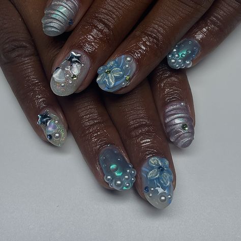 🌊🐚🌴🌀 Set Details ❀ﹾ𓈒 Tier 3 Structured mani 🏠📍Located in 64050 Independence, Mo 🗓️ Availability linked in linktree! ‎❀ﹾ𓈒ིུ✩ Products used: @haenails -Izemi resin 99.9 mid @sweetienailsupply -deep sea 2 collection -in the mood for love collection -DVOK new moon collection -Jin.b crazy top gel ‎—————— ⊹ ⊱ ❀ﹾ𓈒ིུ✩ ⊰ ⊹ —————— Independence Mo, Mood For Love, Moon Collection, New Moon, Deep Sea, The Mood, Stylish Nails, For Love, Moon