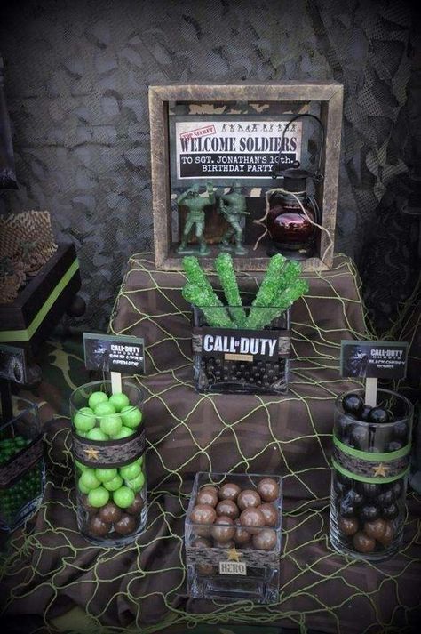 Call of Duty military birthday party candy! See more party planning ideas at CatchMyParty.com! Military Birthday Party Ideas, Army Cupcakes, Army Party Decorations, Fortnite Gift Card, Camo Birthday Party, Camouflage Party, Army Birthday Parties, Paintball Party, Camo Party