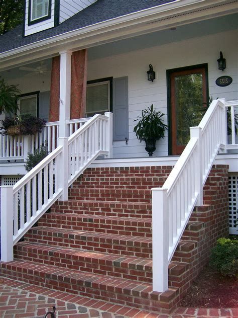 Best 5 Stairs Outdoor Brick #stairs #stairsdesign #design #ideas Patio Railings, Harkaway Homes, Door Stairs, Front Porch Stairs, Brick Porch, Front Porch Steps, Porch Stairs, Front Stairs, Patio Railing