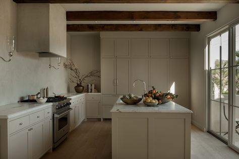 Kitchen No Upper Cabinets, Lisa Rowe, No Upper Cabinets, Colonial Kitchen, 1920s House, Upper Cabinets, Kitchen Cabinetry, Kitchen Cabinet Design, Dream Kitchen