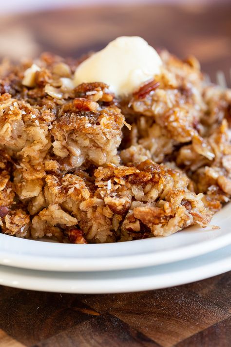 Vegan Banana Baked Oatmeal, Vegan Banana Oatmeal Bake, Vegan Banana Bread Baked Oatmeal, Plant Based Baked Oatmeal, Wfpb Baked Oatmeal, Banana Nut Baked Oatmeal, Vegan Baked Oatmeal Recipes, Best Baked Oatmeal, Vegan Baked Oatmeal