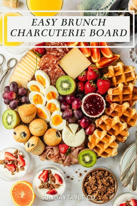 Wow your guests at your next brunch party with this pretty and easy brunch charcuterie board! This board has a ton of breakfast treats like cured meats, fancy cheeses, fresh fruit, pastries, and more. It's easy to set up for a party or holidays like Easter, Christmas, Mother's Day, and more. Just add all of your favorite snacks and you have breakfast for a crowd. This breakfast grazing board is lovely for a buffet or as an appetizer. It's simple, make-ahead, and the best food idea for a party! Brunch Charcuterie Board Christmas, Christmas Morning Grazing Board, Birthday Brunch Charcuterie Board, Breakfast Buffet Ideas For A Crowd, Winter Brunch Food Ideas, Christmas Breakfast Platter Ideas, Breakfast Christmas Charcuterie Board, Breakfast Entertaining Ideas, Thanksgiving Brunch Charcuterie Board