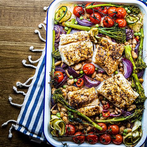 You’ll be saving plenty of cooking and cleaning time in the kitchen with this super simple, one-tray bake. Cod loin is seasoned with Middle Eastern spices,tossed together with an abundance of spring vegetables and baked on a single tray - with enough deliciousness to feed the whole family. If you’re into meal prepping, this recipe’s perfect to make ahead at the weekend and then enjoy for lunches or dinners throughout the week. Cod Tray Bake, Fish Tray Bake, Dinners Recipes, Tray Bake Recipes, Sheet Pan Dinners Recipes, Tray Bake, Weekly Meals, Baked Dinner, Pan Dinners