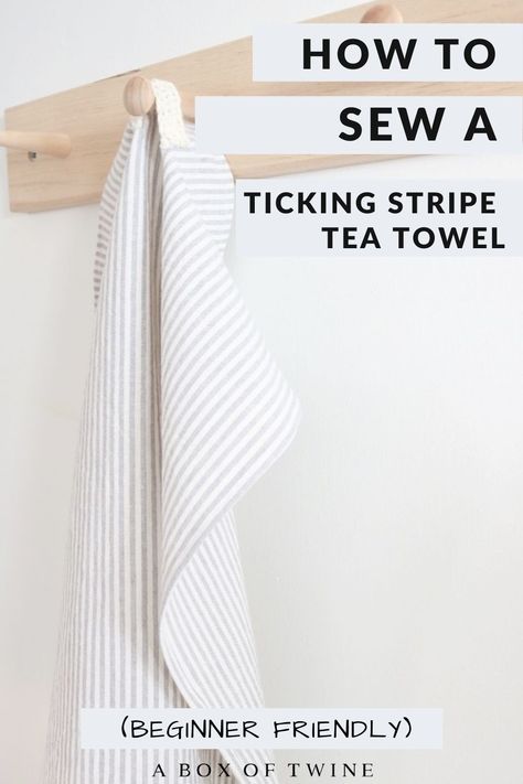 Tea Towel Patterns Free, Sewing Towels Kitchen, Diy Linen Tea Towels, Recipe Tea Towels Diy, Recipe Dish Towels Diy, Tea Towel Patterns, Dyi Kitchen Towels, Scandinavian Crafts, Towel Ideas