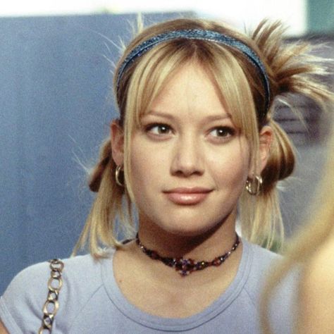 Early 2000s Hair, 2000s Hair, Early 2000s, Hair Inspo, We Heart It, Lost, Hair Styles, Twitter, Hair