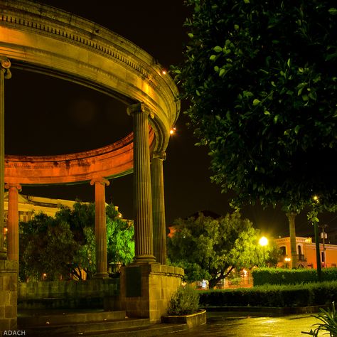 Category:Parque Central, Quetzaltenango - Wikimedia Commons Wikimedia Commons, Garden Arch, Guatemala, Arch, Outdoor Structures, Iphone, Travel, Quetzaltenango