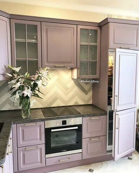 Mauve Kitchen Ideas, Lilac Kitchen Decor, Lilac Kitchen Cabinets, Lavendar Kitchen, Amethyst Kitchen, Galley Kitchen Ideas Narrow, Lilac Kitchen, Violet Kitchen, Home Haunted House