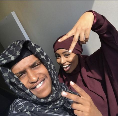 Somali Wedding, Black Men Fashion Urban, Muslim Couple Photography, Muslim Family, Hijabi Aesthetic, Cute Muslim Couples, Couples Vibe, Black Couples Goals