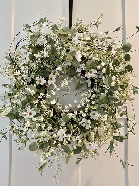 Wreath Spring Front Door, May Wreaths For Front Door, Spring Time Home Decor, Apartment Door Wreath, Front Door Wreaths Spring, Front Door Spring Wreaths, All Season Wreaths For Front Door, Spring Wreaths 2023, Spring Summer Wreaths Front Doors