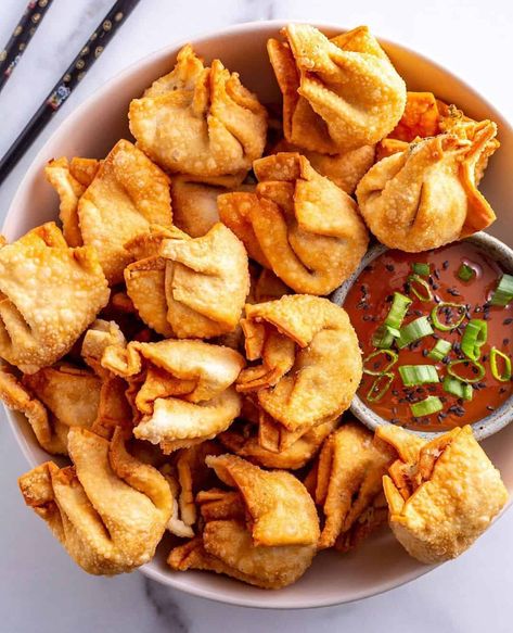 Vegan Krab Rangoon Vegan Crab Rangoon, Soup Maker Recipes, Vegan Crab, Fried Wontons, Chinese Snacks, Vegan Worcestershire Sauce, Soup Maker, Holiday Appetizer, Crab Rangoon