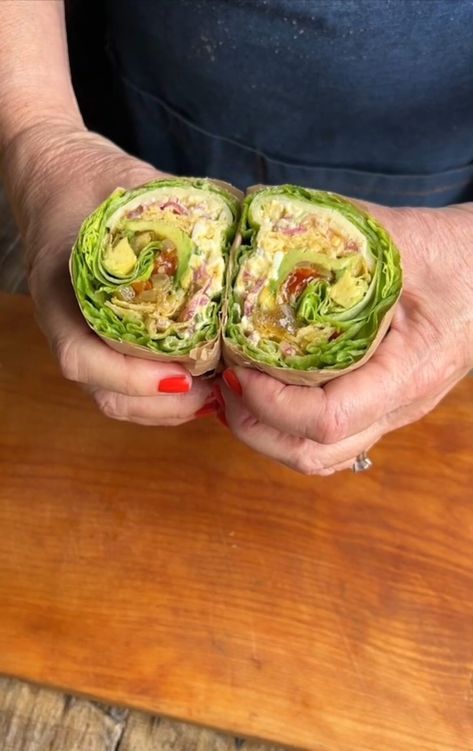 You Have To Try Teri's Viral BLT Lettuce Wraps Now! @nocrumbsleft Blt Lettuce Wraps, Marinated Red Onions, Egg Salad Wrap, Bacon Lettuce Wraps, Bacon Egg Salad, Protein Foods List, Salad Wrap, Salad Lettuce, Avocado Wrap