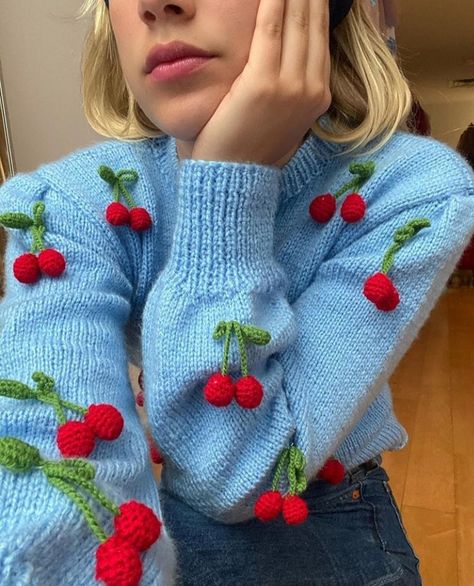 Etsy Dress, Lirika Matoshi, Cardigan Sweater Pattern, Cherry Girl, Beachy Outfits, Fair Isles, Diy Vetement, 자수 디자인, Knit Fashion