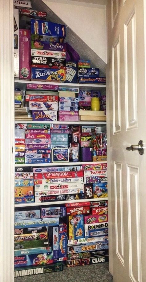 Snack Stash In Bedroom, Snack Closet, Snack Pantry, Clean Girl Wallpaper, Wallpaper Clean, House Games, House Organisation, Aesthetic Clean, Future Apartment Decor