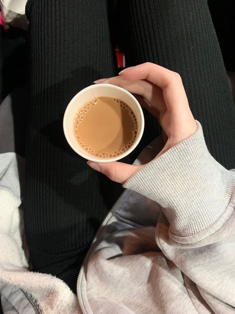 Holding a paper cup of milk tea known as “Karak chai” Tea With Milk Aesthetic, Milk Tea Aesthetic, Karak Tea, Dream Fridge, Winter Core, Winter Tea, Cozy Aesthetic, Winter Nights, Arabic Food