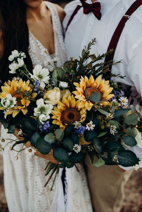 sunflower and forest greenery bridal bouquets Sunflower Wedding Bouquet, Sunflower Themed Wedding, Silk Wedding Bouquets, Brides Bouquet, Sunflower Bouquets, Sunflower Wedding, Silk Wedding, Rustic Chic Wedding, Wedding Etsy