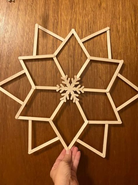 Simple Room Decoration Ideas, Simple Room Decoration, Popsicle Stick Diy, Clothespin Diy Crafts, Wooden Clothespin Crafts, Diy Popsicle Stick Crafts, Christmas Angel Crafts, Christmas Decorations Diy Crafts, Room Decoration Ideas