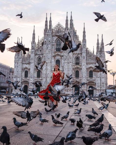 Most Instagrammable Places in Milan: BEAUTIFUL Milan Instagram Spots you Need to See! ⋆ We Dream of Travel Blog Milan Instagram, Duomo Milan, Milan Travel, Milan Cathedral, Galleria Vittorio Emanuele Ii, Italy Pictures, Before Sunrise, Instagrammable Places, World Travel