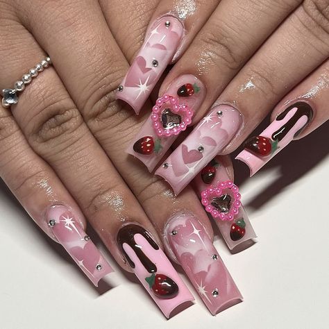 ig: nailzbydianita M&m Nails, Neopolitan Nails, Acrylic Nails Valentines, Tip Nails Acrylic, French Tip Nails Acrylic, Nails Strawberry, Nail Inspo Nail Art, Chocolate Nails, Pink Nail Inspo