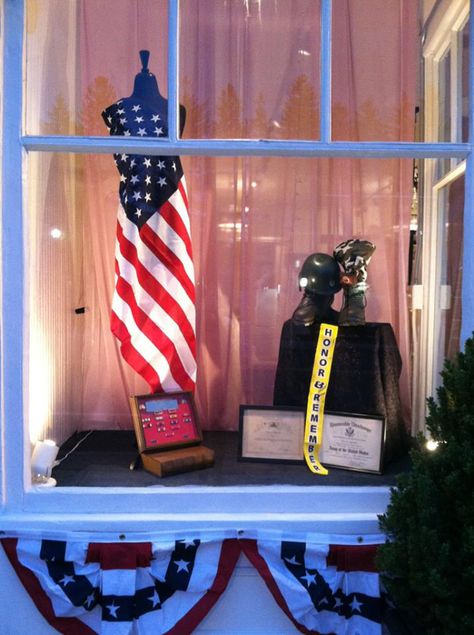 Patriotic Store Window Display, Memorial Day Window Display, Store Window Display, Patriots Day, Boutique Display, Hometown Heroes, Store Window, Museum Displays, Store Front