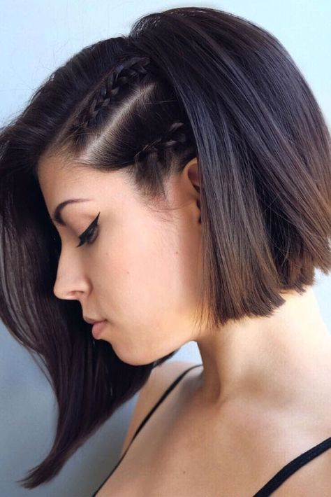 Perfect Christmas Short Hairstyles ★ See more: http://glaminati.com/perfect-christmas-short-hairstyles/ Prom Hairstyles For Short Hair, Short Braids, Peinados Fáciles Para Cabello Corto, Penteado Cabelo Curto, 짧은 머리, Short Hair Updo, Short Hairstyle, Hair And Beauty, Braids For Short Hair