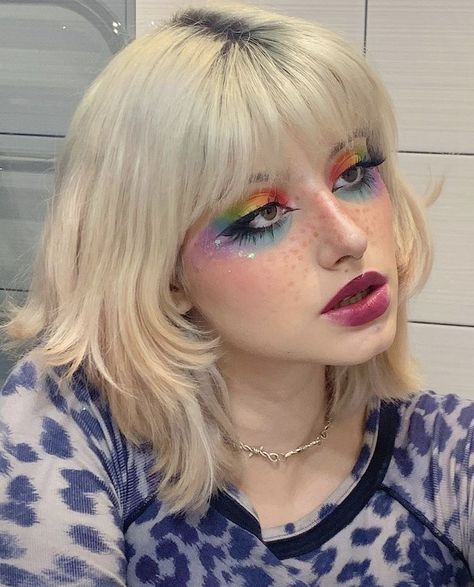 Runscay Makeup, Pumpkin Night, Maquillage On Fleek, Pride Makeup, Rainbow Makeup, Alternative Makeup, Smink Inspiration, Cool Makeup Looks, Ethereal Makeup