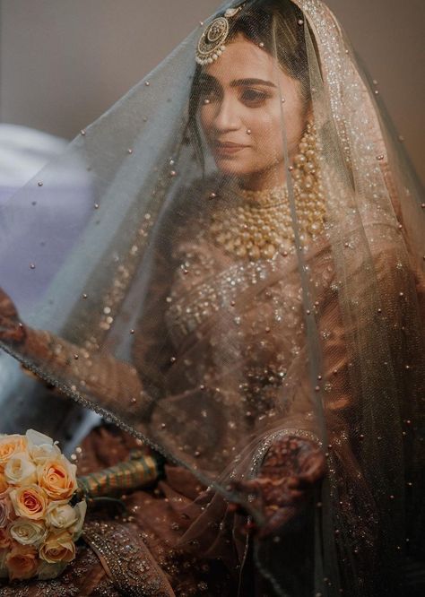 Nikkah Saree With Veil, Brown Bridal Saree, Saree With Veil, Nikkah Saree, Bride Groom Photoshoot, Muslim Bridal, Bridal Jewellery Inspiration, Groom Photoshoot, Desi Wedding Dresses