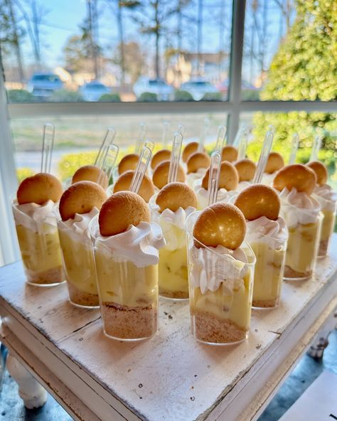 We are taking a moment for Banana Pudding today. A southern staple and oh, so good!!! You can add our Banana Pudding to your dessert bar at your wedding or event. You can also order by the pan for your dinner. We got your desserts covered. Venue: @kouryfarmsweddings #ohsweetbakeryga #braseltonbakery #auburnbakery #bufordbakery #barrowcounty #bufordga #auburnga #winderbakery #jeffersonga #hoschtonga #athensga #monroega #braseltonga #jacksoncounty #hoschtonbakery #bethlehemga #jeffersonba... Fall Festivities, Jackson County, Athens Ga, Dessert Bar, Banana Pudding, Fall Festival, Dessert Bars, Sweet 16, Dessert