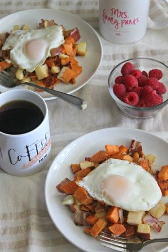 Sweet Potato, Apple and Bacon Hash - perfect for the #whole30 Sweet Potato Apple, The Whole 30, 30 Diet, Sweet Potato Skillet, Hash Recipe, Sweet Potato And Apple, Whole 30 Diet, Potato Hash, Cooking Sweet Potatoes