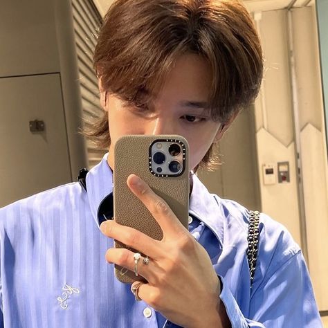 svt joshua mirror selca icon Jisoo Seventeen, Seventeen Joshua, Hong Jisoo, Joshua Seventeen, Joshua Hong, Seventeen Album, Seventeen Wallpapers, Boyfriend Pictures, Seventeen