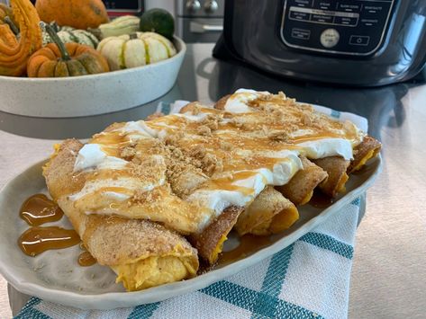 Pumpkin cheesecake meets pleasantly crispy churro! A creamy, sweet, lightly-spiced filling pairs well with a crispy tortilla in this simple, fall-ready dessert enchilada. Cheesecake Enchiladas, Pumpkin Spice Treats, Microwave Bacon, New Air Fryer Recipes, Food Wishes, Cream Cheese Recipes, Favorite Comfort Food, Pumpkin Dessert, Graham Cracker Crumbs