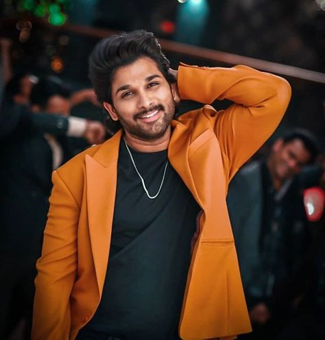 Alu Arjun, Allu Arjun Wallpapers, Dj Movie, Allu Arjun Images, Allu Arjun Hairstyle, Handsome Celebrities, New Photos Hd, Most Handsome Actors, Galaxy Pictures