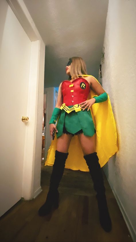 Womens Robin Costume, Robin Dc Costume, Robin Female Costume, Robin Batman Costume, Robin Halloween Costume Women, Batman And Robin Costume For Women, Dc Costumes Female, Batman And Robin Couple Costume, Robin Costume Women