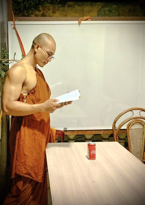 Monk Workout, Monk Mode, Boys Haircuts, Buddhism, Body Art, Ivy, Mood Board, Spirituality, Hair