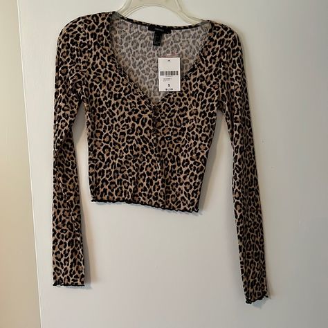 Cheetah Print Crop Top, Very Soft And Never Worn. Extra Buttons Included Cheetah Print Button Up Outfit, Cheetah Print Clothes, Leopard Print Shirts, Cheetah Print Crop Top, 2000s Tops, Cheetah Print Top, Halloween Costumes To Make, Cheetah Print Shirts, Denim Jacket And Jeans