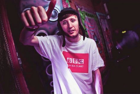 Steves from Kurupt FM repping our BBC (Bumbaclart) tee in Birmingham! #bigups #fam #kuruptfm Kurupt Fm, Cut T Shirts, Kaws Wallpaper, Playlist Covers Photos, Tv Station, Bowl Cut, Fashion Labels, In Design, Mens Fitness