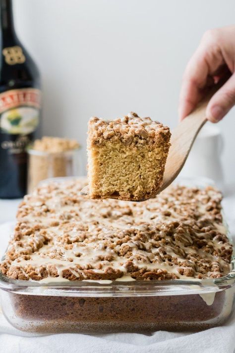 Bailey's Irish Cream Coffee Cake | Bake or Bust Baileys Glaze, Irish Coffee Cake, Baileys Irish Cream Cake, Baileys Irish Cream Coffee, Baileys Irish Cream Recipes, Irish Cream Cake, Cream Desserts Recipes, Irish Cream Coffee, Crumb Coffee Cakes