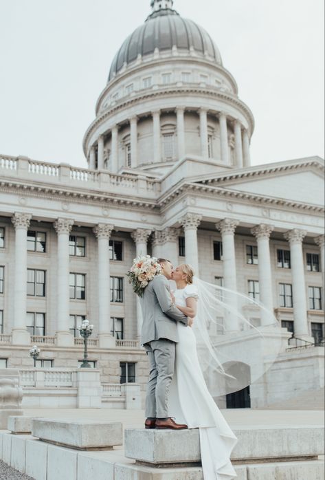 Utah Capitol Bridals, Utah State Capital Bridals, Utah State Capitol Wedding, Utah Capitol Photoshoot, Building Photoshoot, Utah State Capitol, Capital Building, Utah Wedding Photography, Bridal Photo