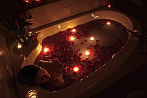 LOVE MY MOMMY TIMEOUT! Juliana Core, Goddess Bath, Moody Background, Bath Goals, Stone Tile Bathroom, Romantic Bath, Sofa Bed For Small Spaces, Romantic Valentines Day Ideas, Royal Decorations