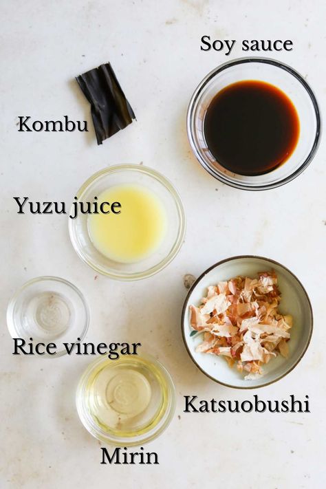 Yuzu Juice Recipes, Japanese Sauces, Yuzu Sauce, Sushi Fusion, Umami Sauce, Ponzu Sauce Recipe, Sushi Board, Ponzu Sauce, Japanese Sauce