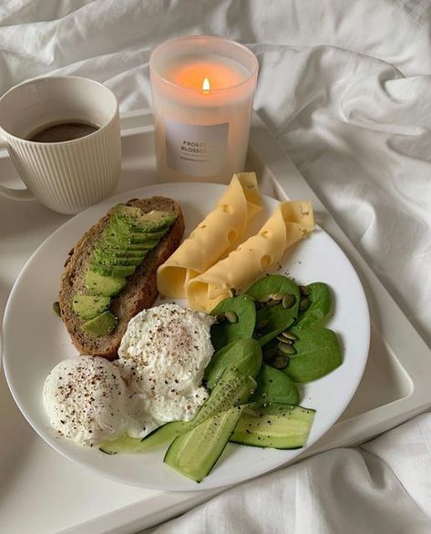 Aesthetic | Inspiration on Instagram: "#themoodw" Aesthetic Healthy Lunch, Healthy Lunch Aesthetic, Aesthetic Healthy Breakfast, Healthy Breakfast Aesthetic, Healthy Eating Aesthetic, Healthy Girl Aesthetic, Eating Aesthetic, Lunch Aesthetic, Brunch Aesthetic