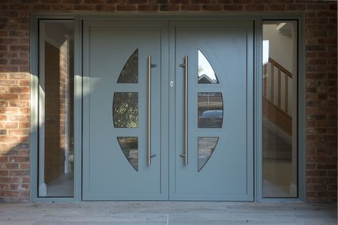 Modern Double Front Door, Aluminium Door Design, Aluminium Front Door, Double Door Entryway, Double Door Entrance, Front Door Styles, Storm Doors, Double Door Design, Double Front Doors