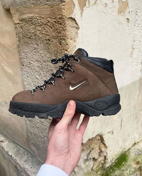 HIDDEN ⓗ on Instagram: "Vintage Nike ACG" Nike Acg Shoes, Nike Acg, Vintage Nike, Nike, On Instagram, Quick Saves, Instagram