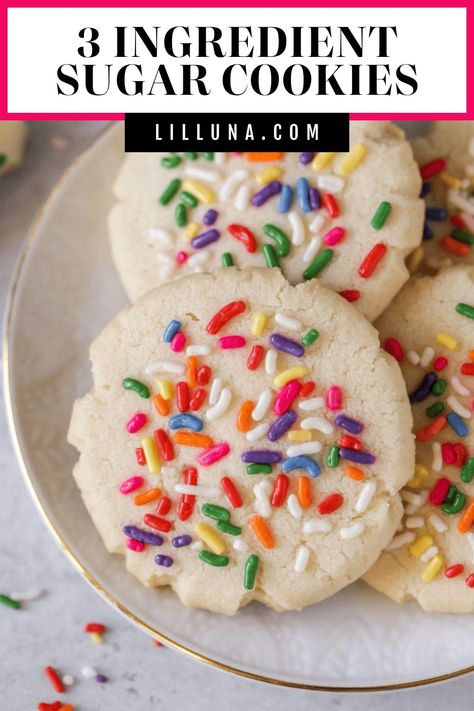 Quick, easy, and delicious 3 ingredients sugar cookies are ready in minutes. You can't get easier than that!! #sugarcookies #3ingredientsugarcookies #3ingredient #easycookies 3 Ingredient Sugar Cookies, Sugar Cookie Frosting Recipe, Cookie Frosting Recipe, 3 Ingredient Cookies, Sugar Cookie Recipe Easy, Easy Sweets, Chocolate Pie Recipes, Yummy Sugar Cookies, Sugar Cookie Bars