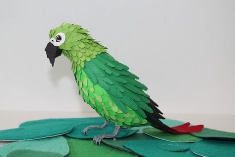 Paper Birds By Diana Beltran Herrera Puffins Bird, Paper Art Sculpture, Creation Art, 3d Quilling, Origami Bird, Macaw Parrot, Paper Birds, 3d Origami, Paper Animals