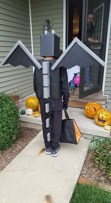 Ender Dragon Costume, Dragon Costume Diy, Minecraft Halloween Costume, Minecraft Materials, Dragon Halloween Costume, Minecraft Costumes, World Book Day Ideas, Minecraft Ender Dragon, Ender Dragon