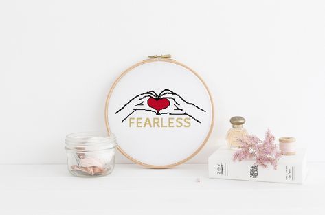 Taylor Swift Cross Stitch Pattern, Taylor Swift Cross Stitch, Taylor Swift Club, Eras Colors, Taylor Swift Embroidery, Music Cross Stitch, Taylor Swift Crafts, Love Crafts, Taylor Swift Fearless