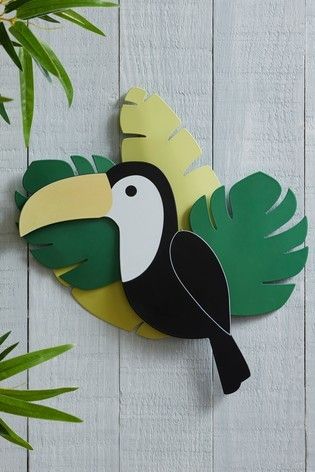 Tropisk Fest, Jungle Vbs, Jungle Classroom, Jungle Theme Classroom, Jungle Decorations, Deco Jungle, Vbs 2024, Fiesta Tropical, Tropical Bird