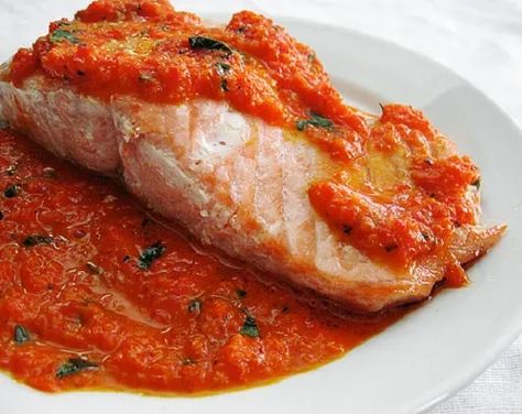 Roast Salmon with a Basil and Sweet Pepper Sauce - everybodylovesitalian.comeverybodylovesitalian.com Salmon With Basil, Rosemary Topiary, Red Pepper Sauce Recipe, Roast Salmon, Roasted Red Pepper Sauce, Salmon Steak, Sweet Pepper, Roasted Salmon, Pepper Sauce