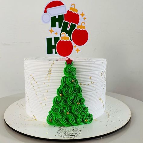 Christmas Themed Cake, Christmas Cake Designs, Christmas Cupcakes, Christmas Cake, Themed Cakes, Cake Designs, Christmas Themes, Christmas Food, Brownies